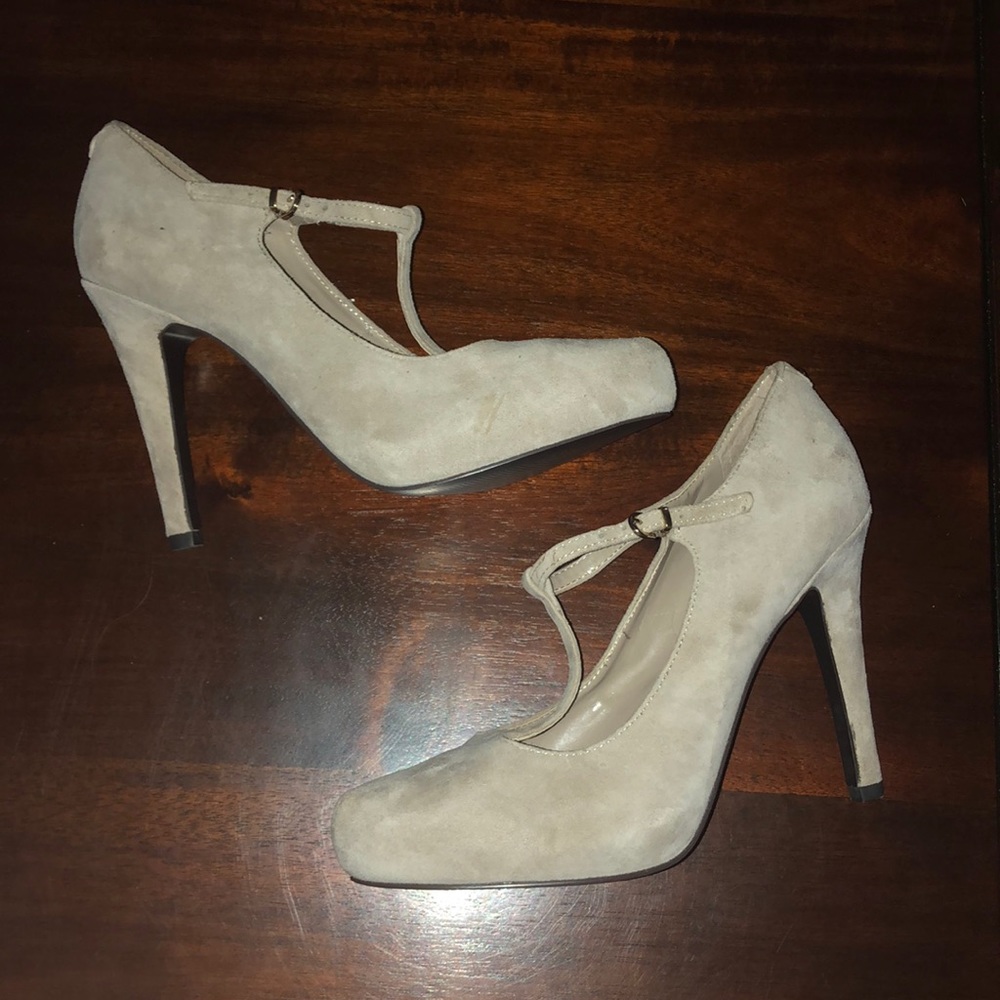 Guess High Heels